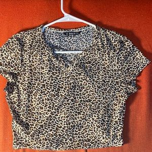 Notched Neck leopard crop top